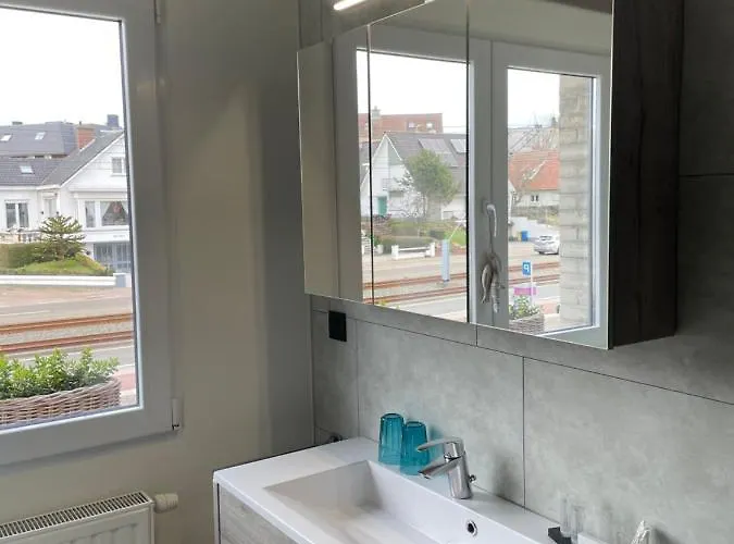 Navy كوكسيجدي